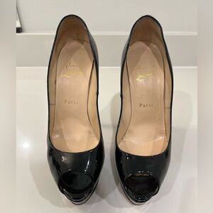 Christian Louboutin Lady Peep